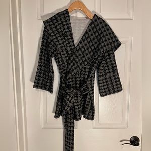 Houndstooth hooded jacket